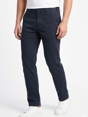 Amazon Essentials Men's Straight Chinos - Navy 136